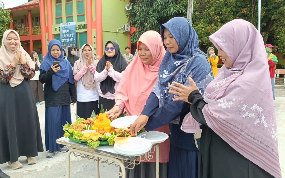 SMA TERPADU AL QUDWAH SELENGGARAKAN PERINGATAN HARI GURU NASIONAL 2025
